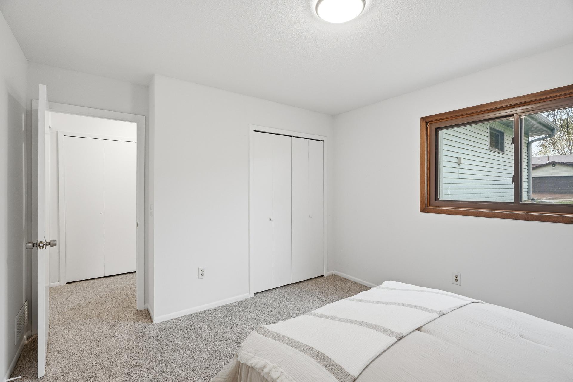 8433 Sheridan Ave N MLS-30.jpg