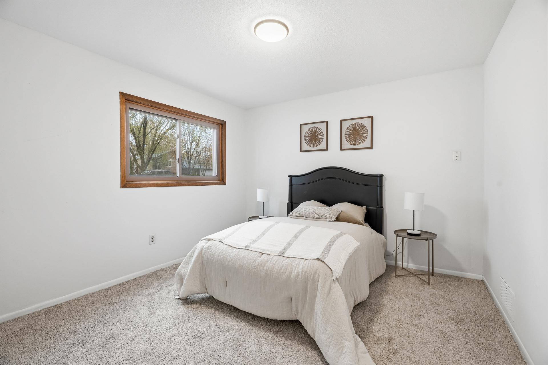 8433 Sheridan Ave N MLS-29.jpg