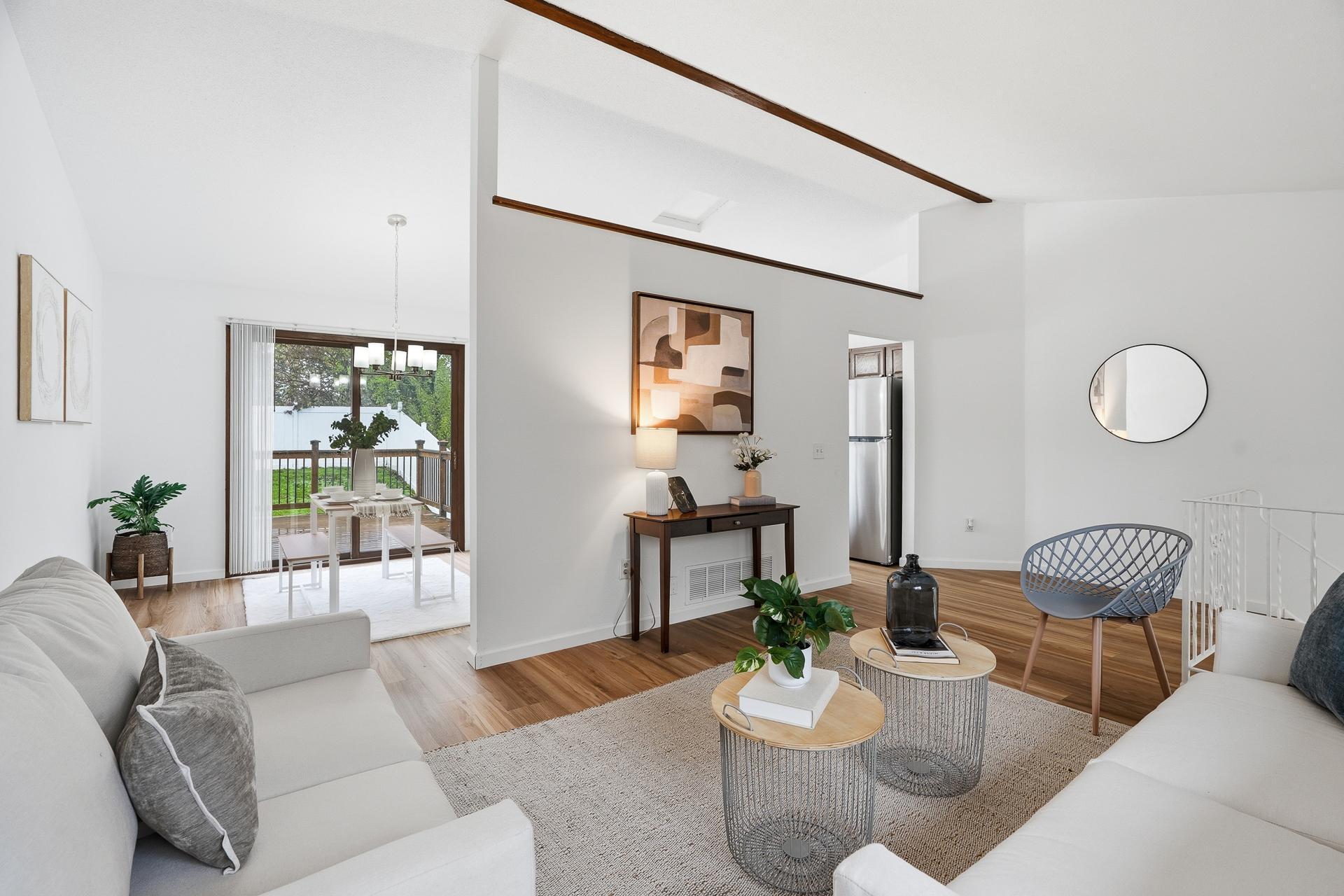 8433 Sheridan Ave N MLS-18.jpg