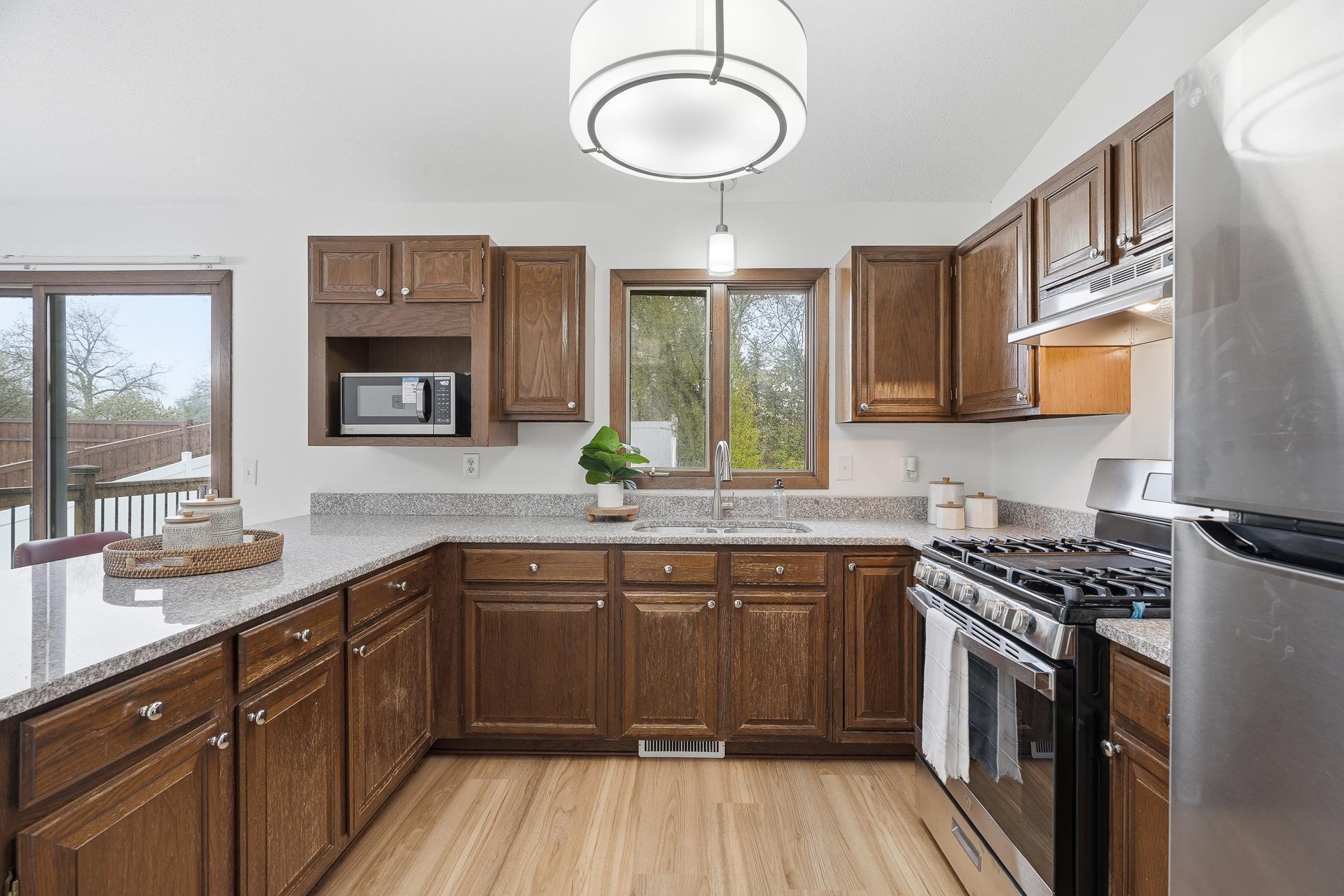 8433 Sheridan Ave N MLS-24.jpg