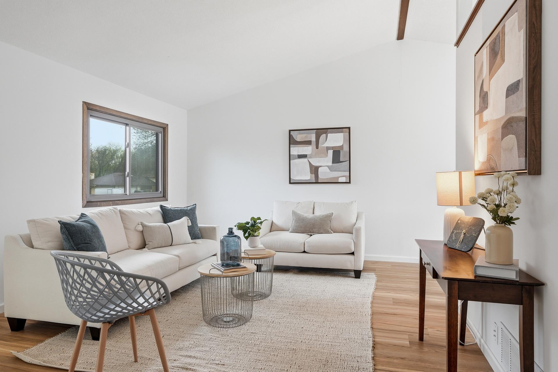 8433 Sheridan Ave N MLS-16.jpg