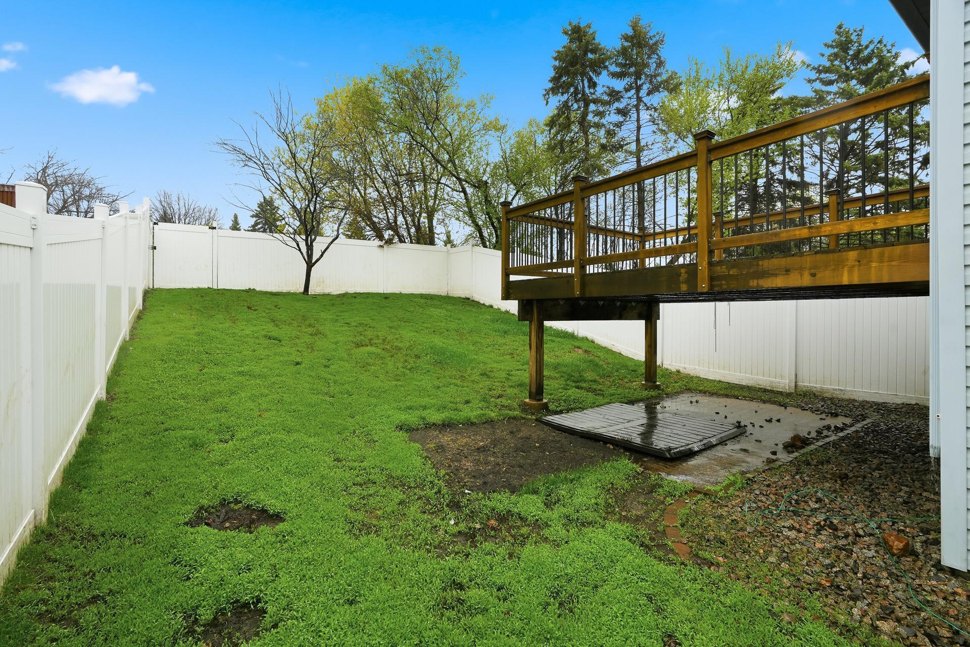 8433 Sheridan Ave N MLS-6.jpg