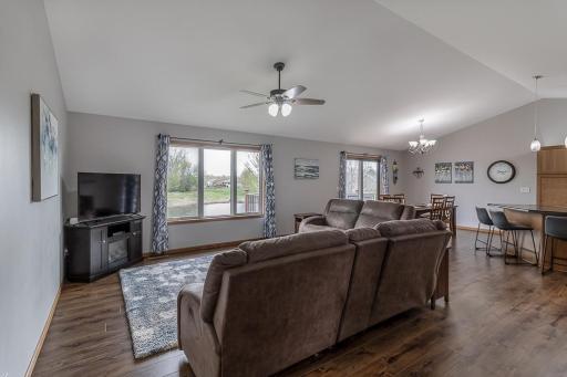201 Pebble Creek Drive, Mankato, MN 56001