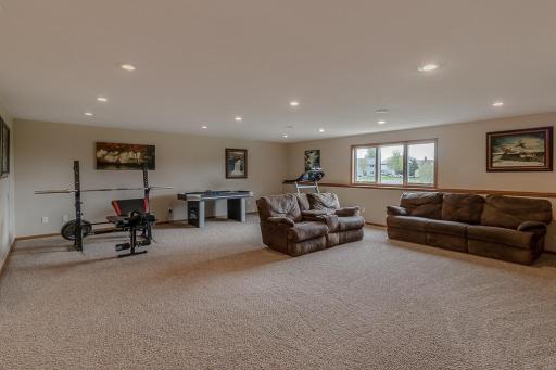 201 Pebble Creek Drive, Mankato, MN 56001
