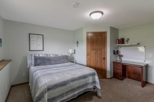 201 Pebble Creek Drive, Mankato, MN 56001
