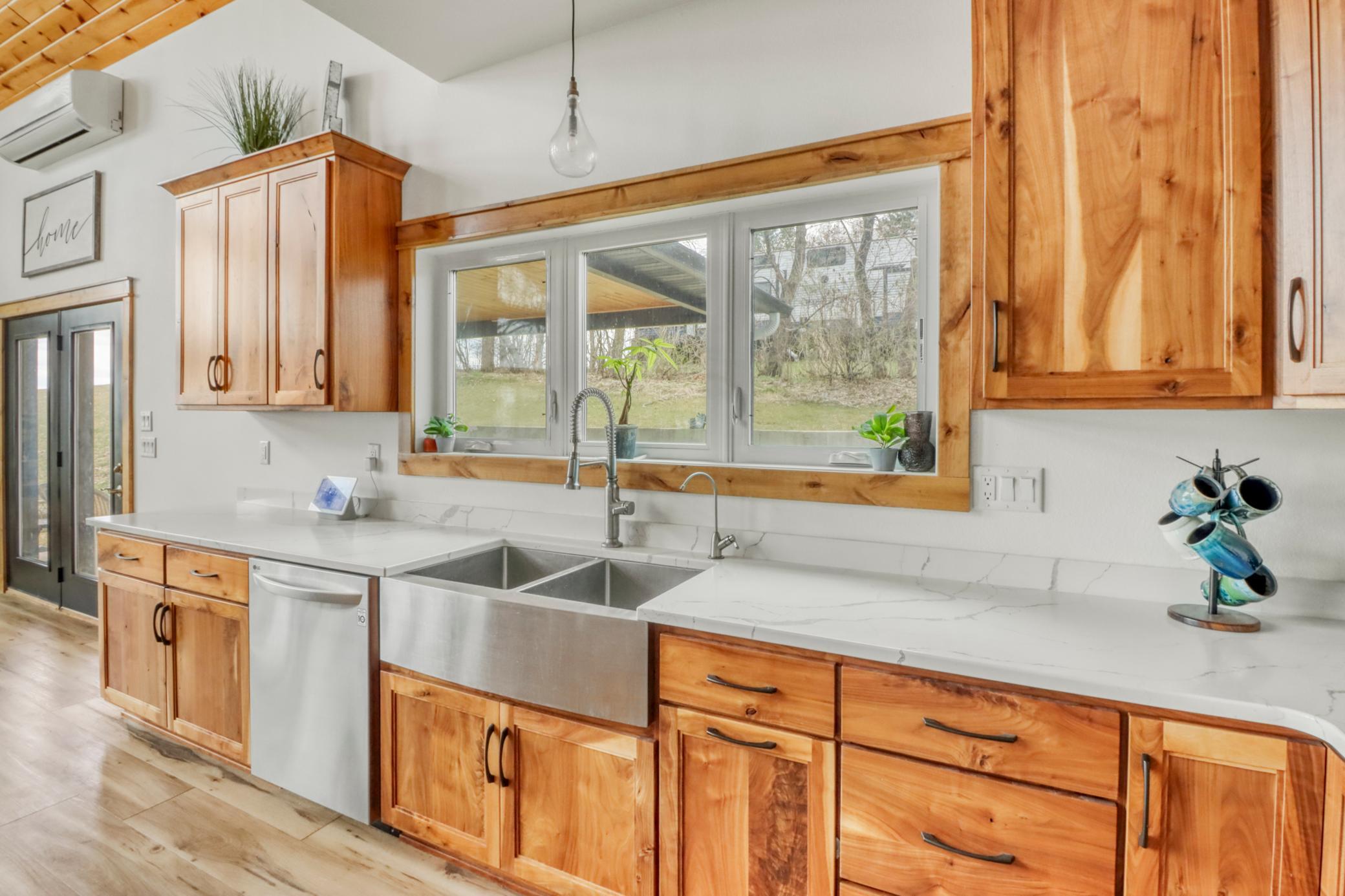Kitchen1_7.JPG