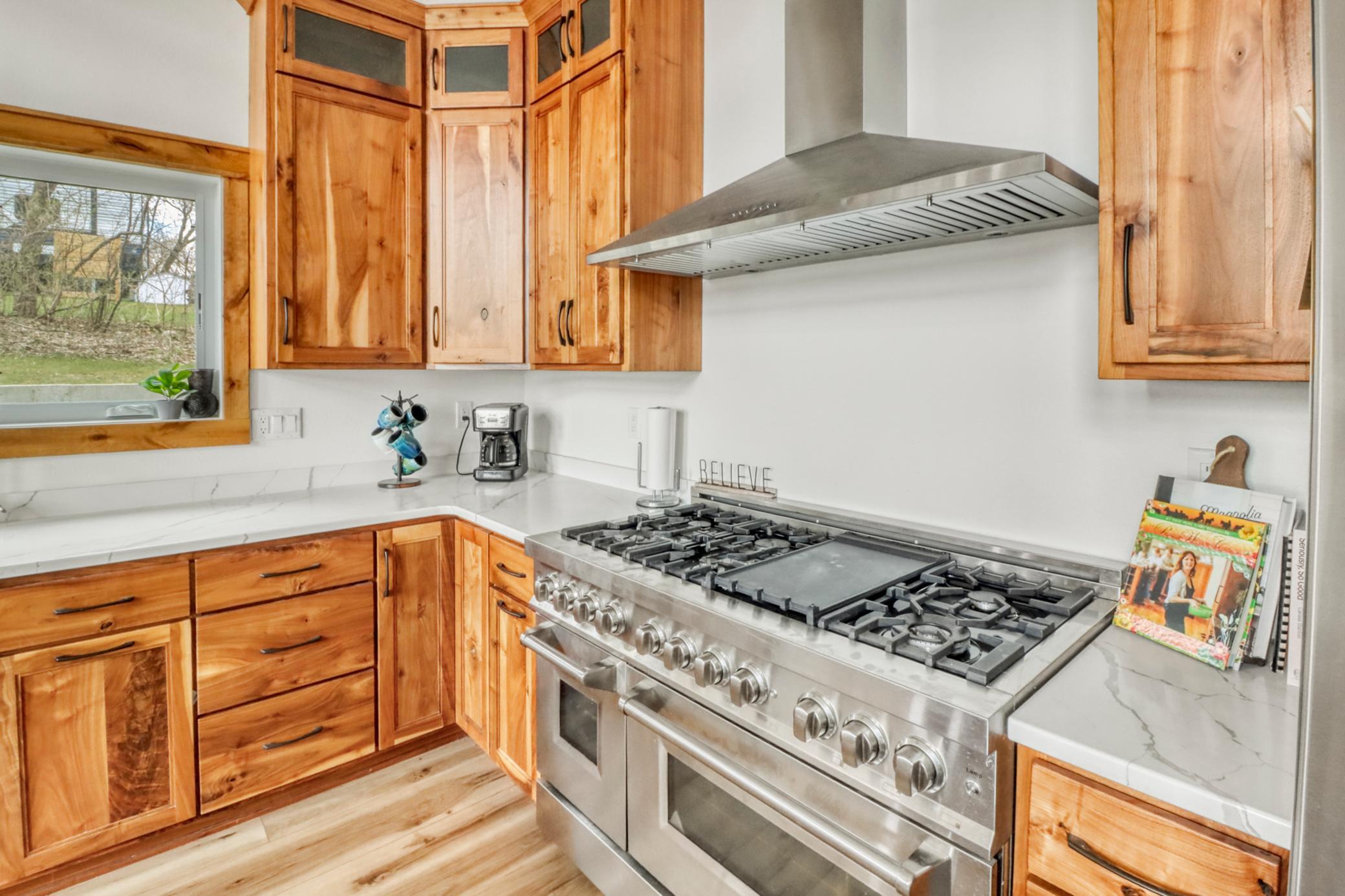 Kitchen1_8.JPG