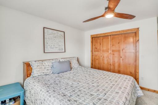 Upstairs Bedroom3_2.JPG