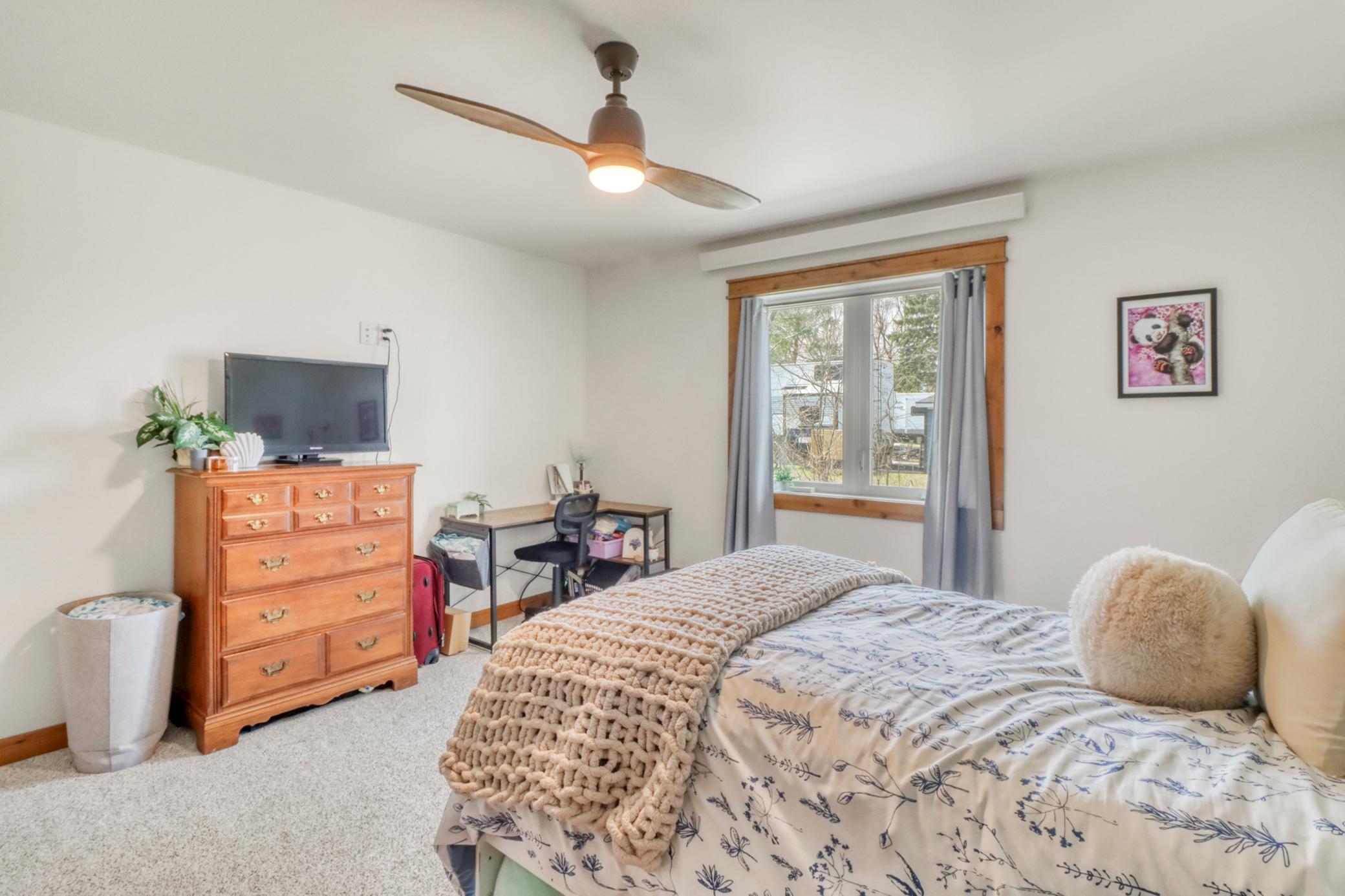 Upstairs Bedroom1_2.JPG