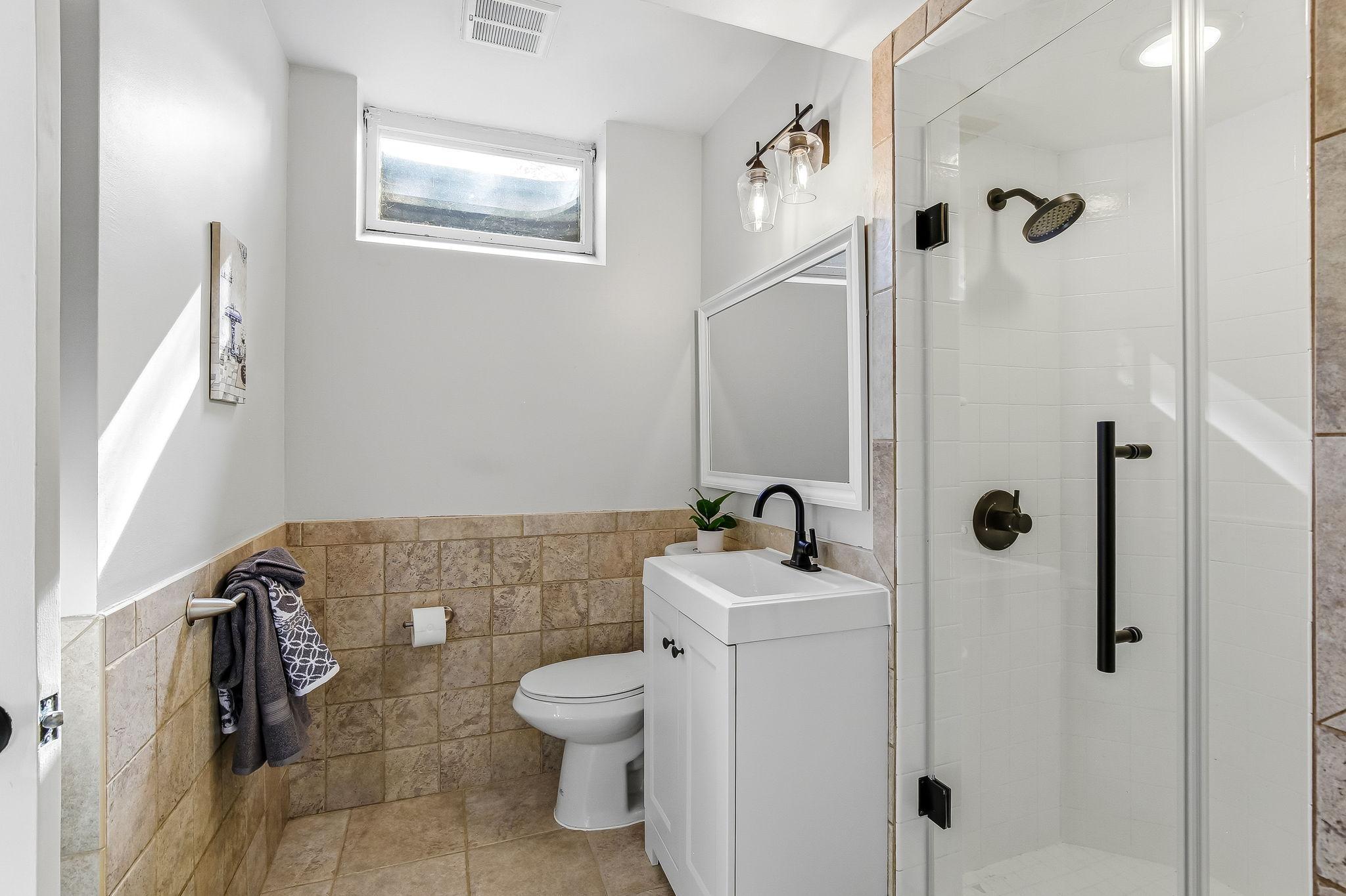 32-web-or-mls-323-Burntside-Dr-32.jpg