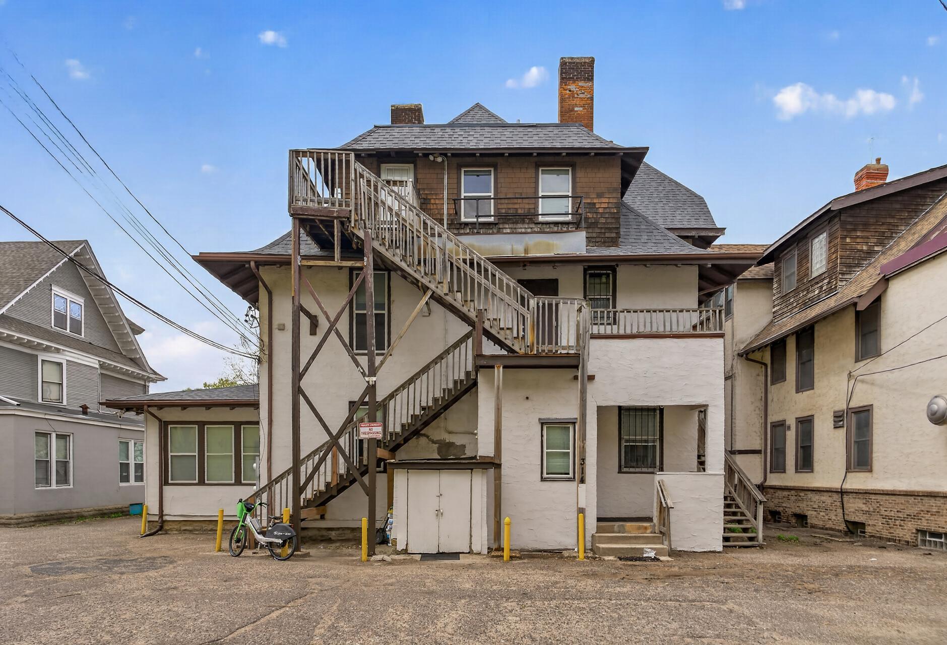 50_Dinkytown__South_MPLS50_mls.jpg