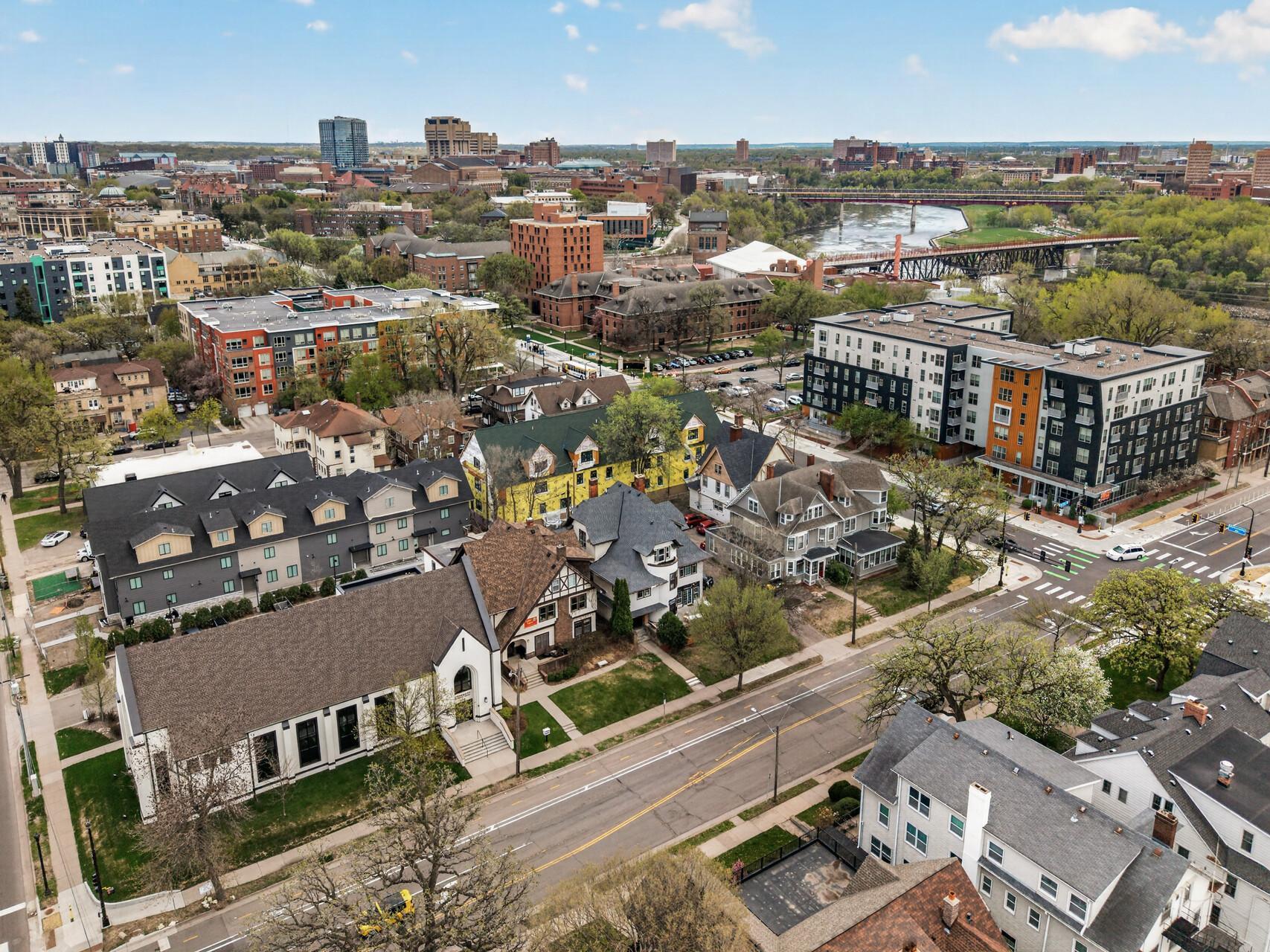 61_Dinkytown__South_MPLS61_mls.jpg