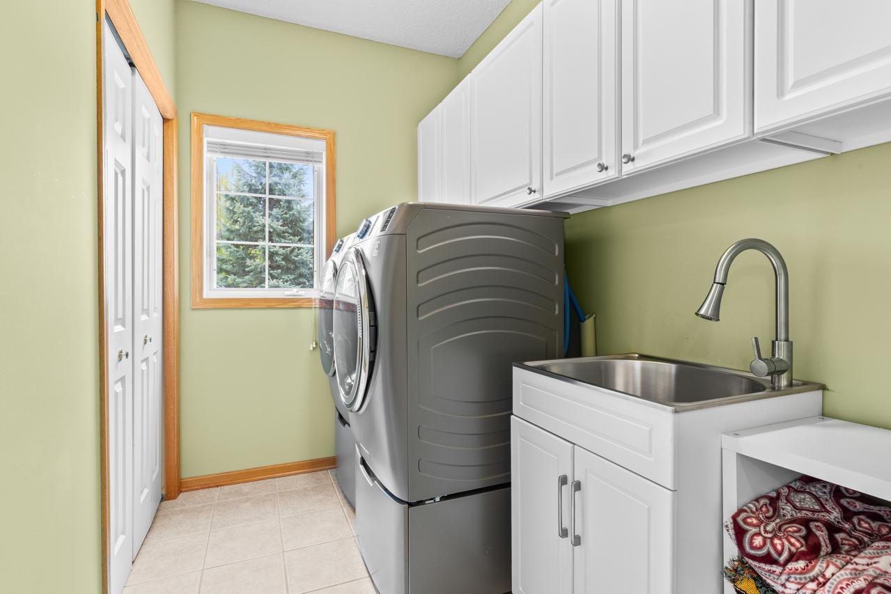 Appliances including washer/dryer updated (2021)