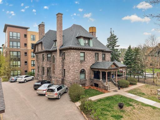 Minneapolis, MN 55414