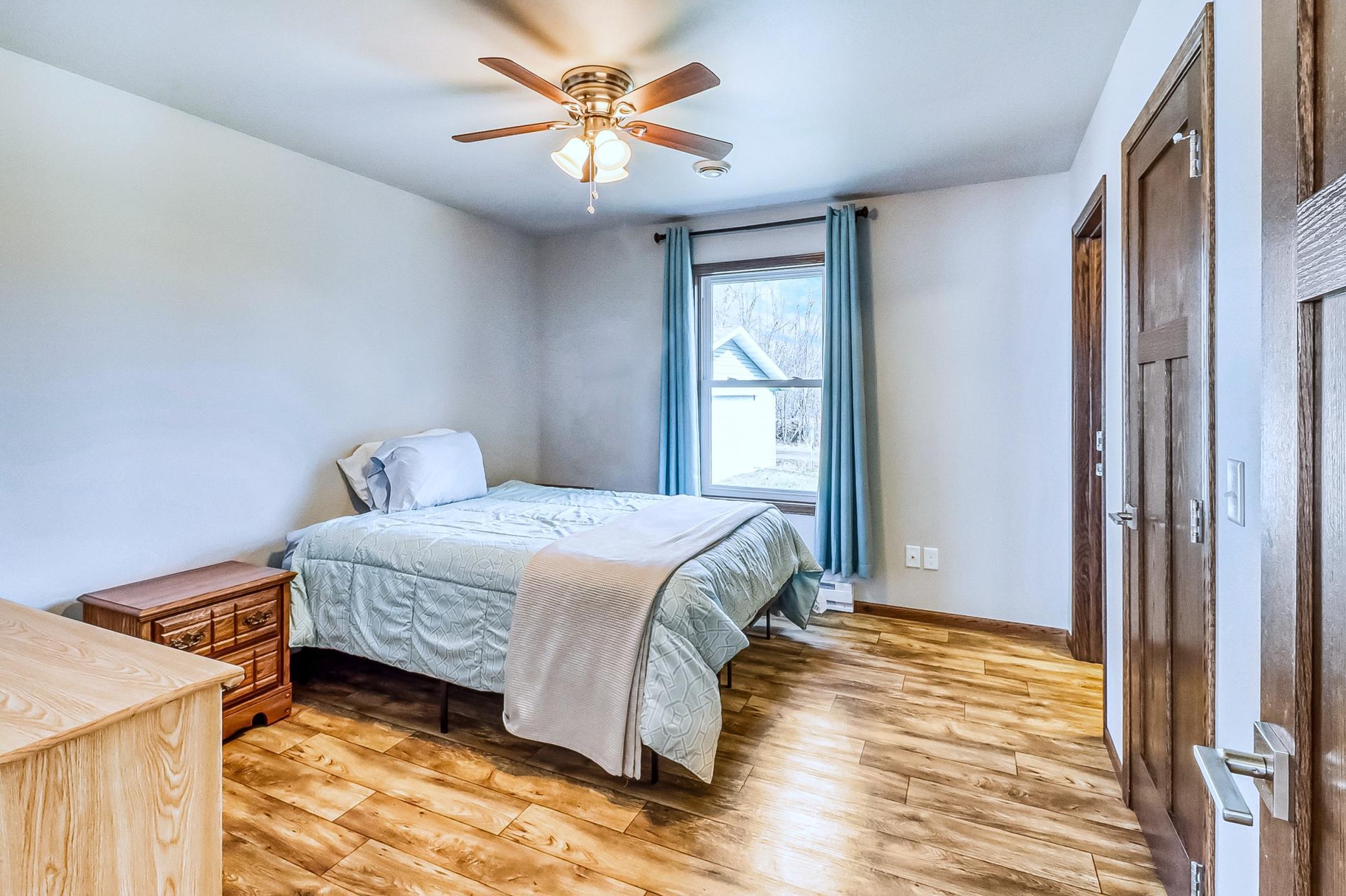Bedroom3_1.jpg