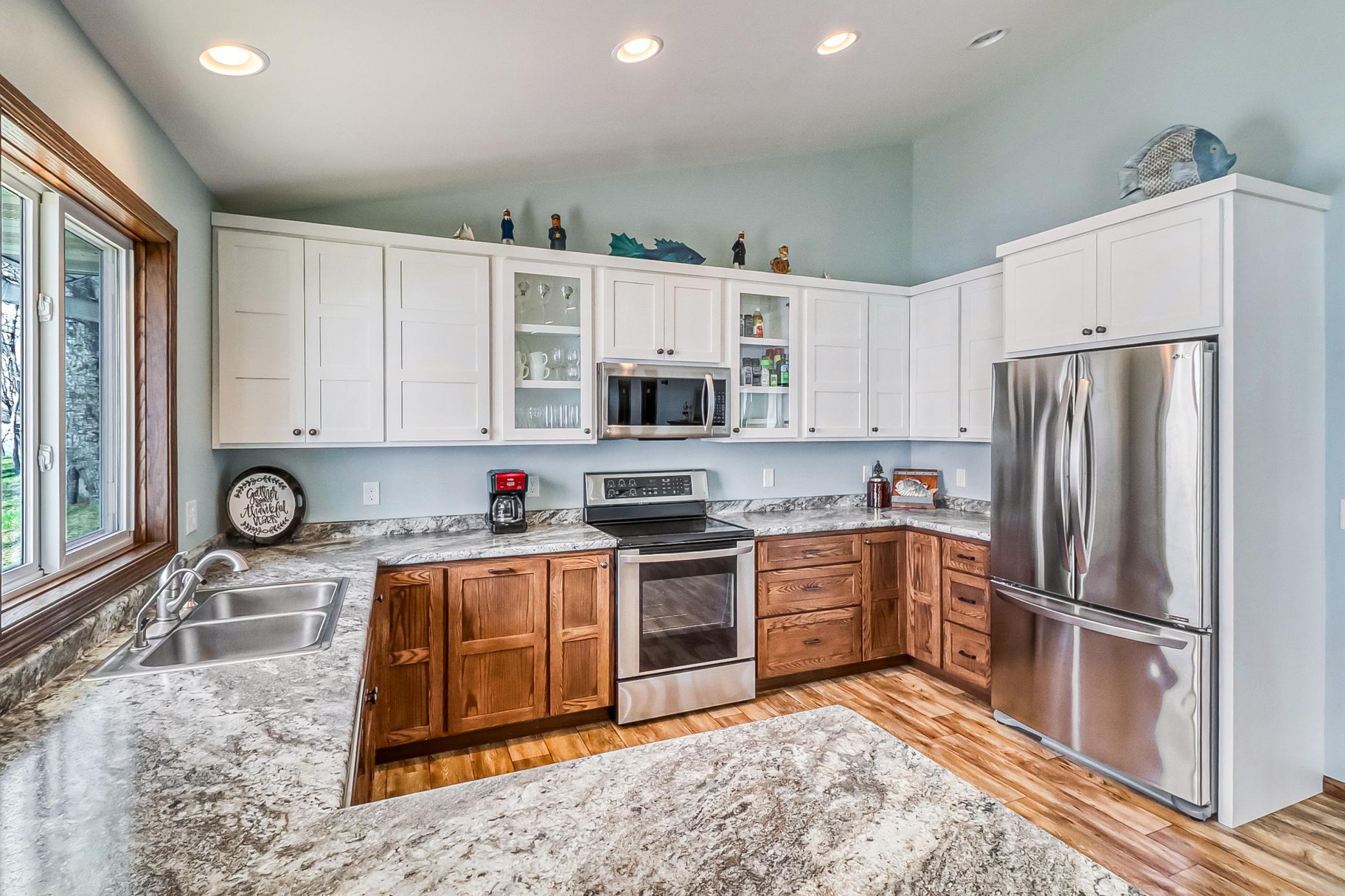 Kitchen1_3.jpg