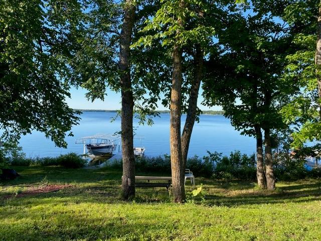 lake.jpg