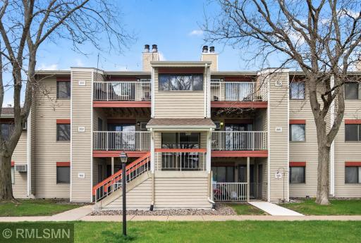 400 Shelard Parkway, 203, Saint Louis Park, MN 55426