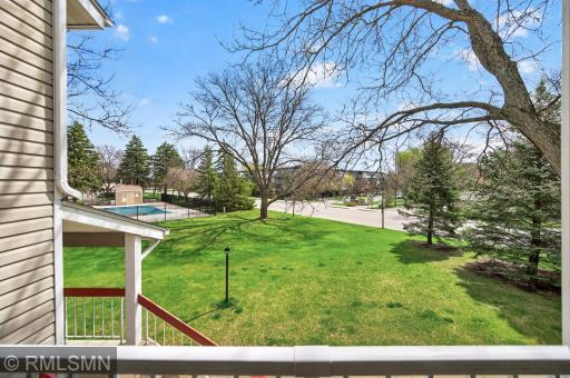 400 Shelard Parkway, 203, Saint Louis Park, MN 55426