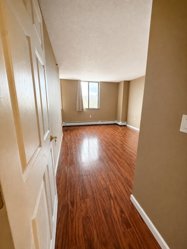 6500 Woodlake Drive, 707, Richfield, MN 55423