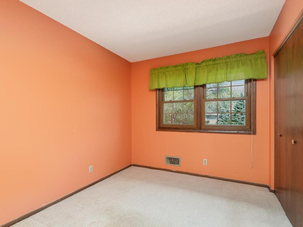 Upper level Bedroom 3