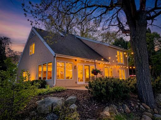 799 Heinel Drive, Saint Paul, MN 55113