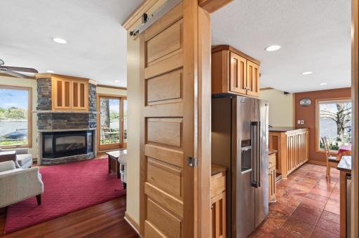 799 Heinel Drive, Saint Paul, MN 55113