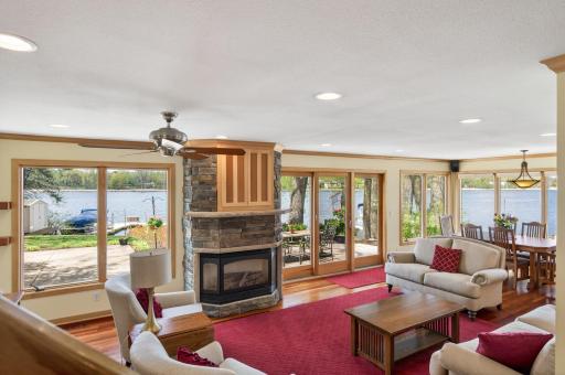 799 Heinel Drive, Saint Paul, MN 55113
