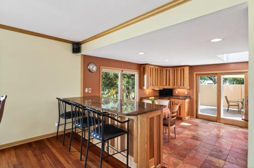 799 Heinel Drive, Saint Paul, MN 55113