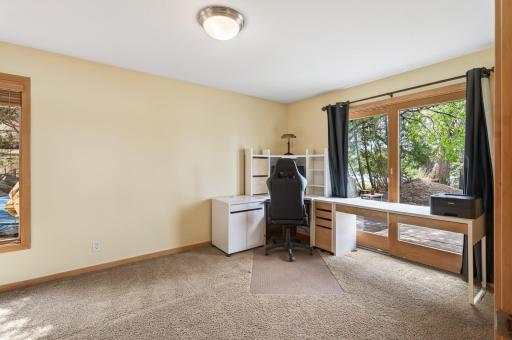 799 Heinel Drive, Saint Paul, MN 55113