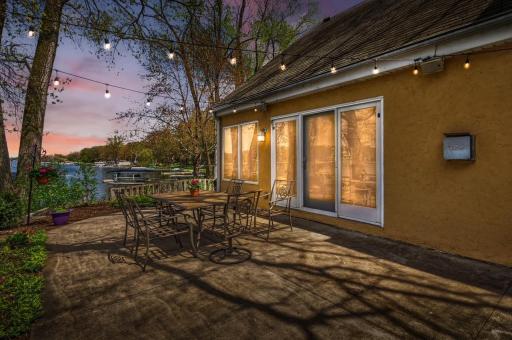 799 Heinel Drive, Saint Paul, MN 55113
