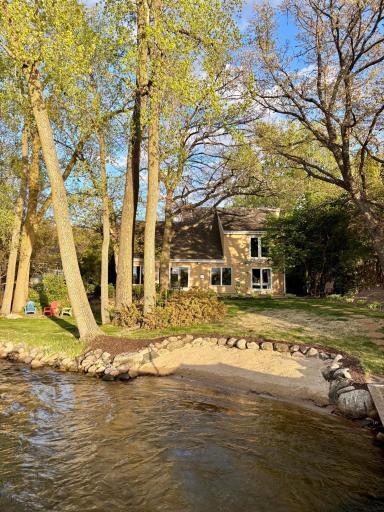 799 Heinel Drive, Saint Paul, MN 55113