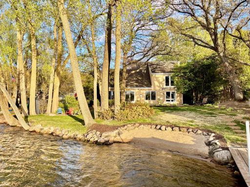 799 Heinel Drive, Saint Paul, MN 55113