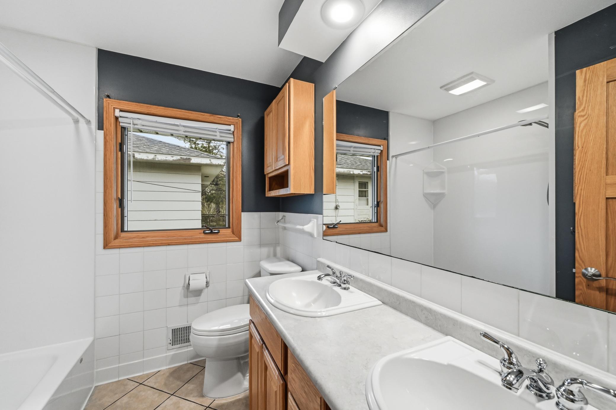 Main Floor Full Bathroom