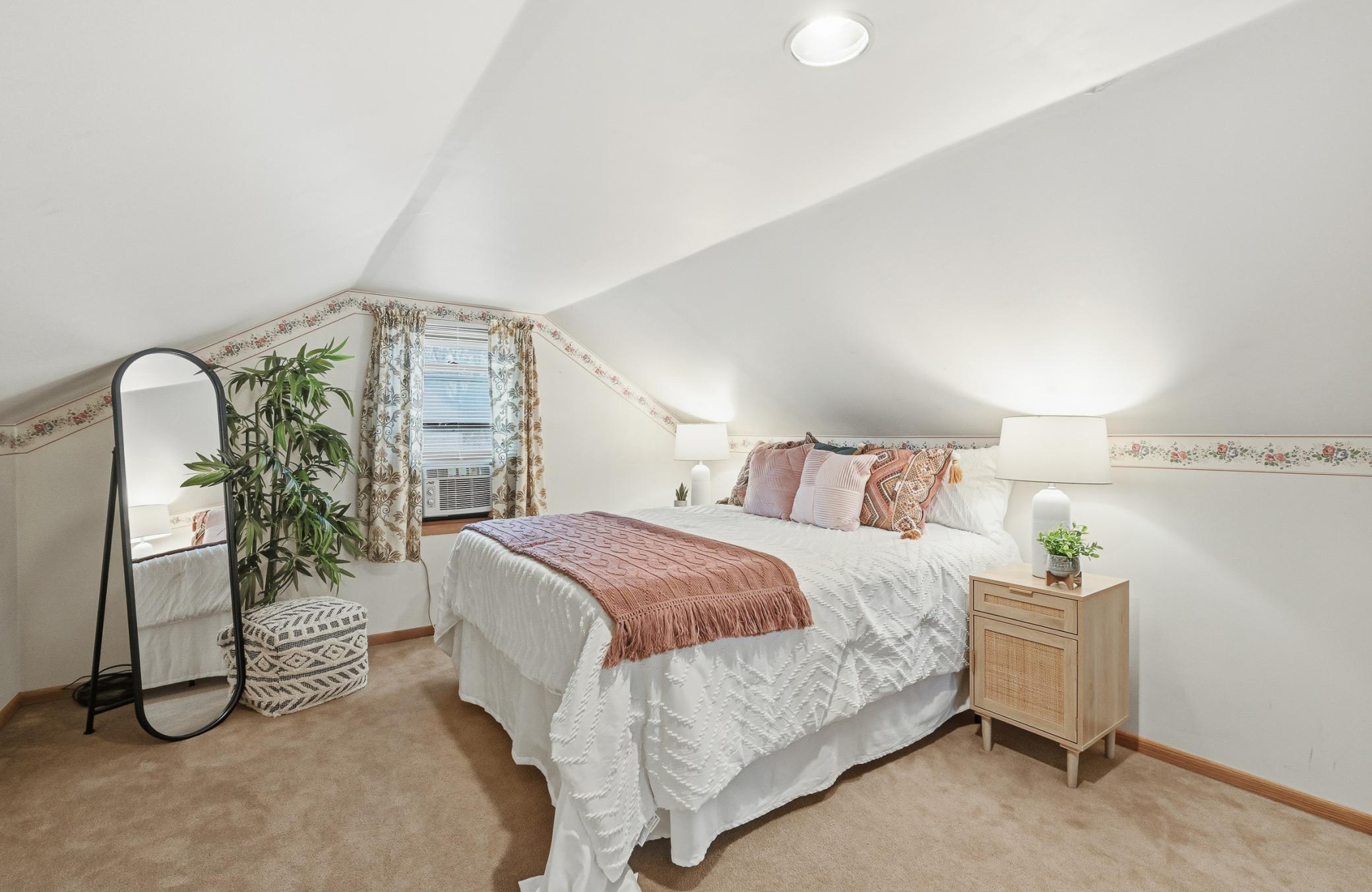 Bedroom 3 - upper loft