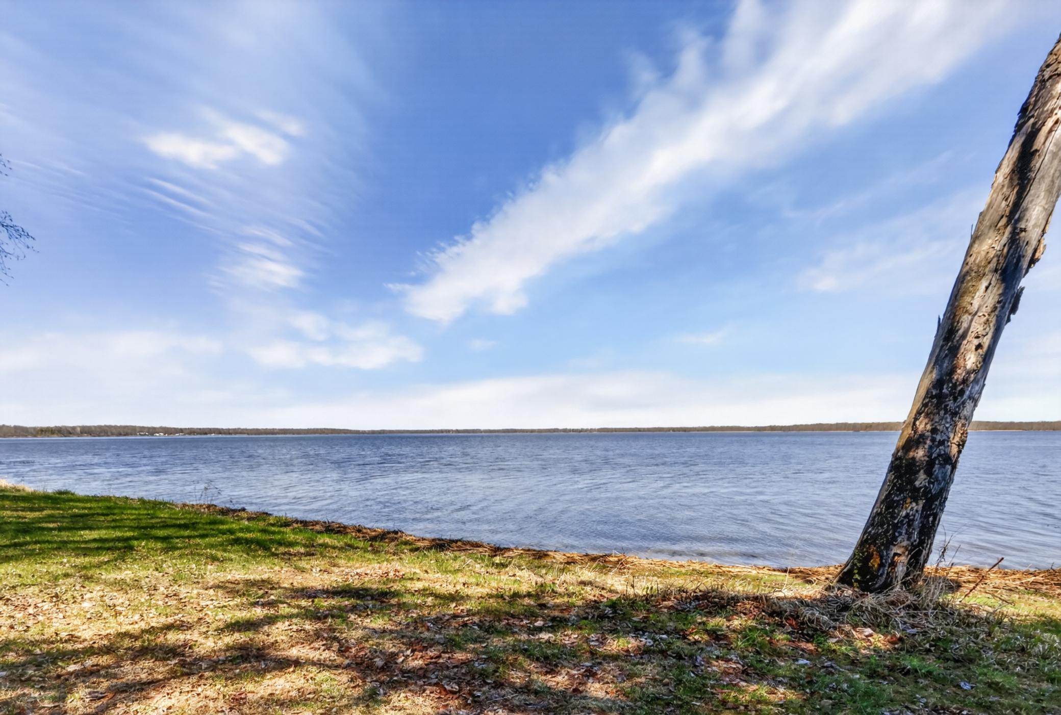 Split Hand Lake