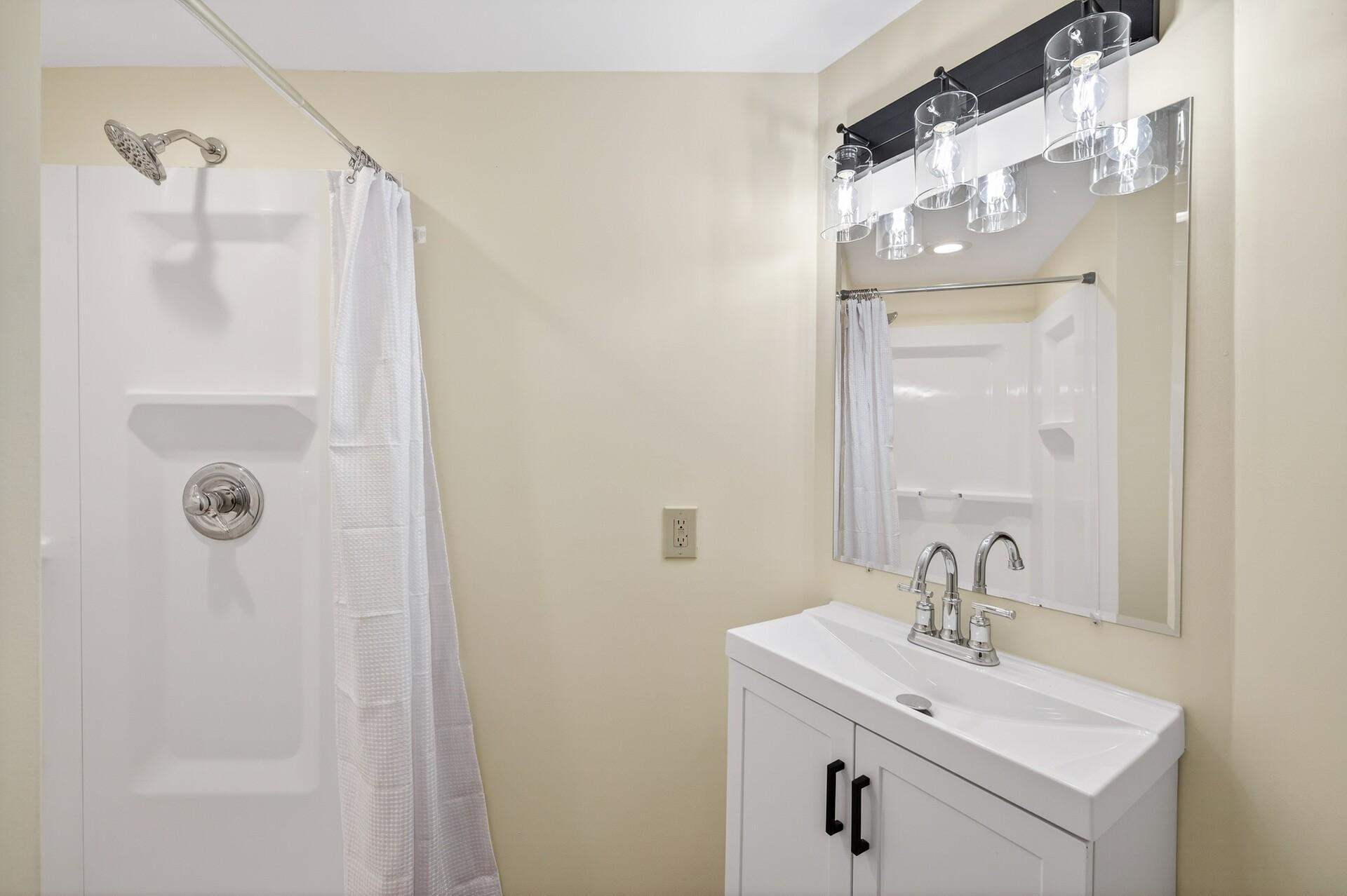 LOWER-LEVEL 3/4 BATH