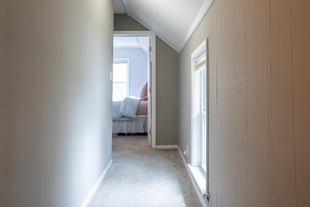 1124 5th St NE-13.jpg