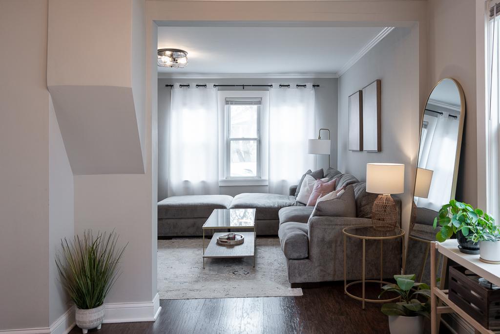 1124 5th St NE-10.jpg