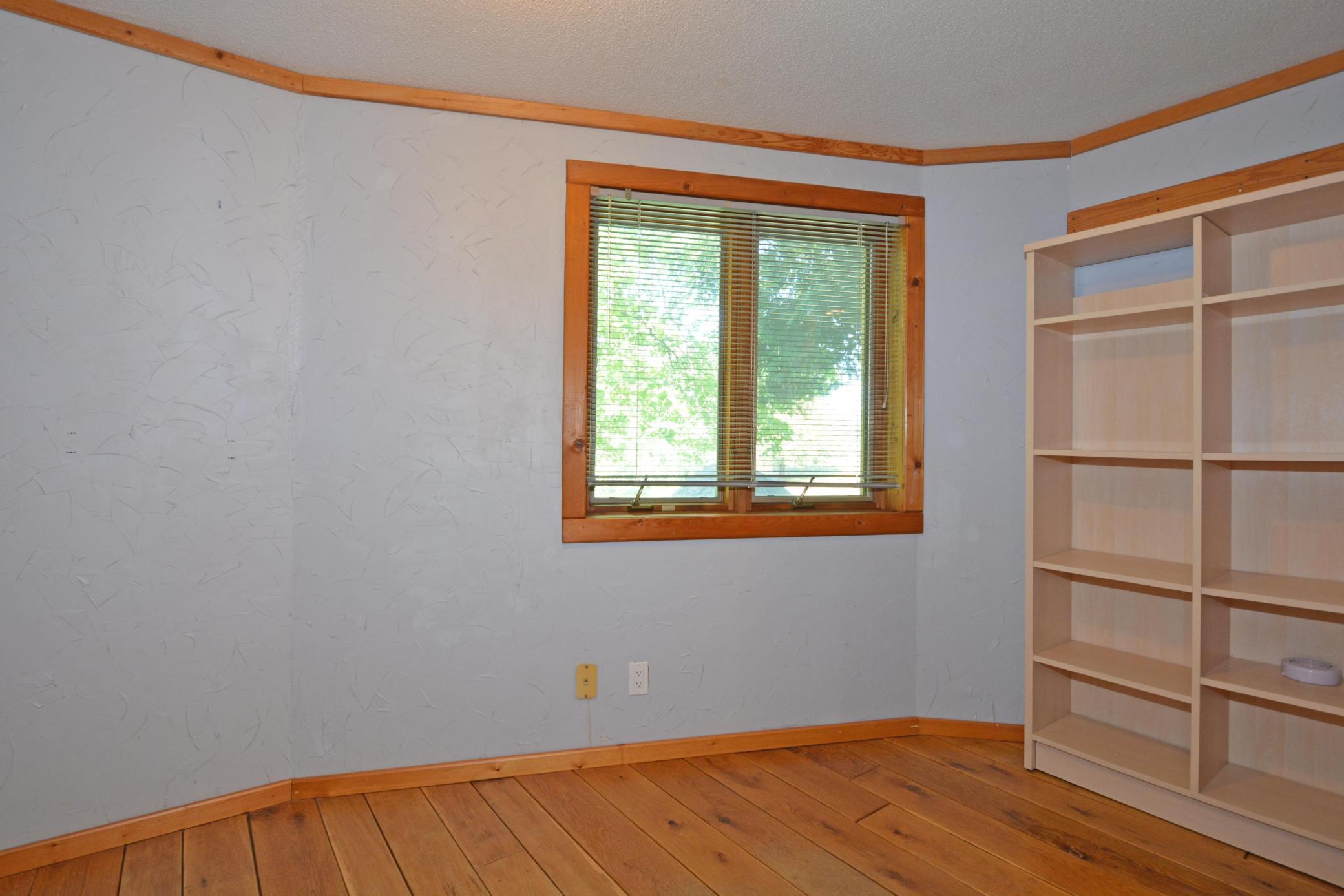 9588 County Rd 5 26.jpg