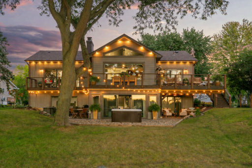 2311 Swan Drive, Saint Paul, MN 55120