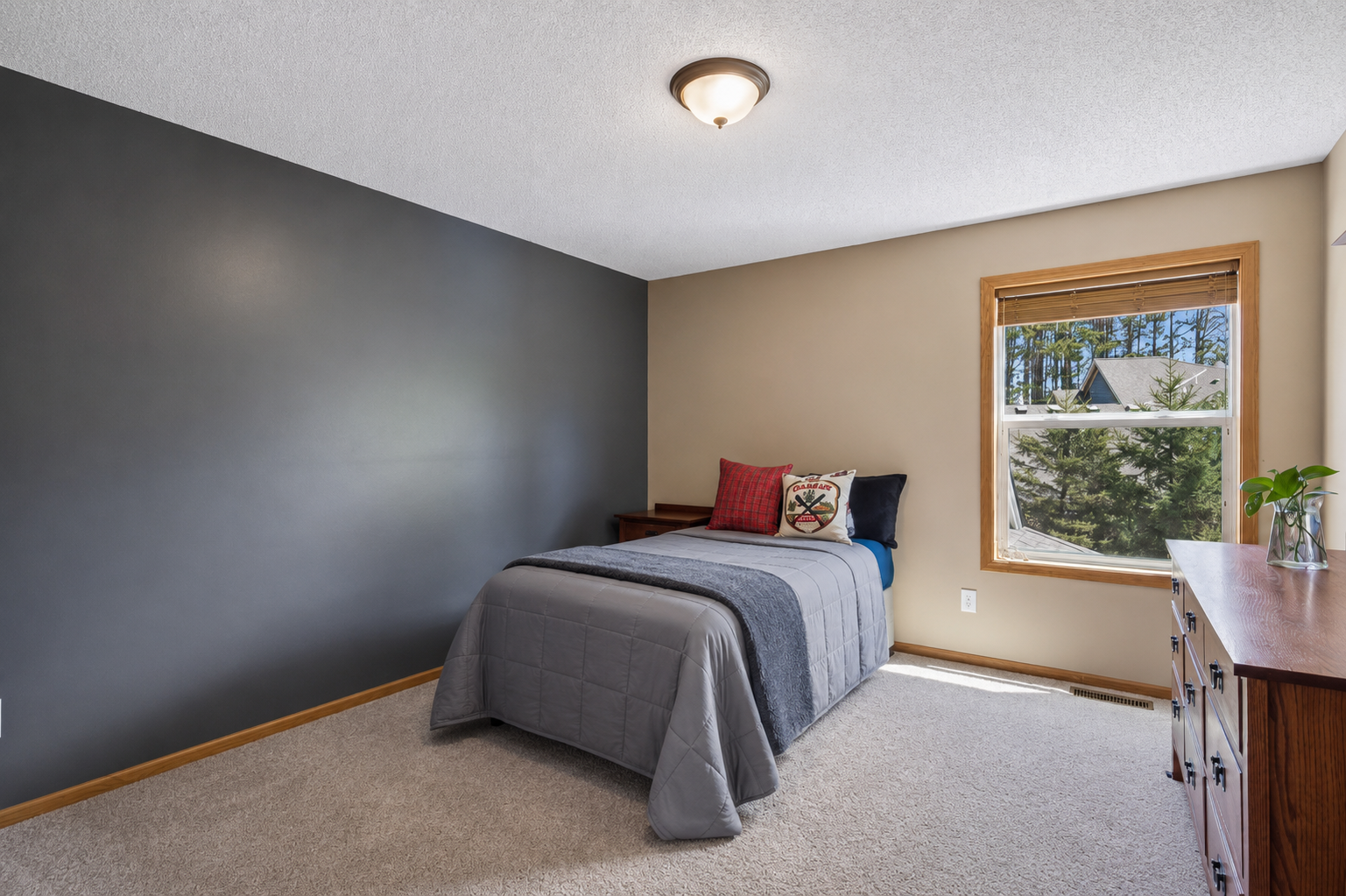 3rd of 4 Bedrooms
