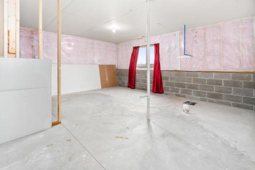20260427-800_SecondAveSW_Rice_Interior-9.jpg