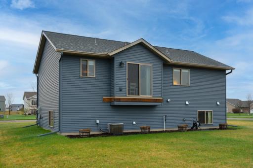 20260427-800_SecondAveSW_Rice_Exterior-12.jpg