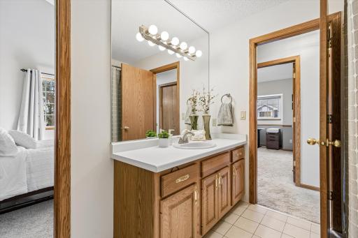 15705 24th Avenue N, B, Minneapolis, MN 55447