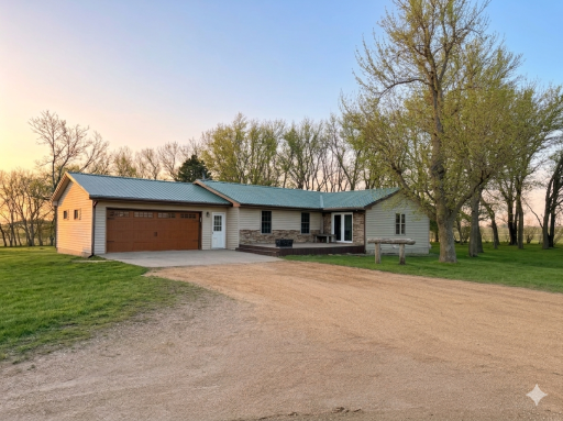 1110 110th Avenue, Hadley, MN 56151