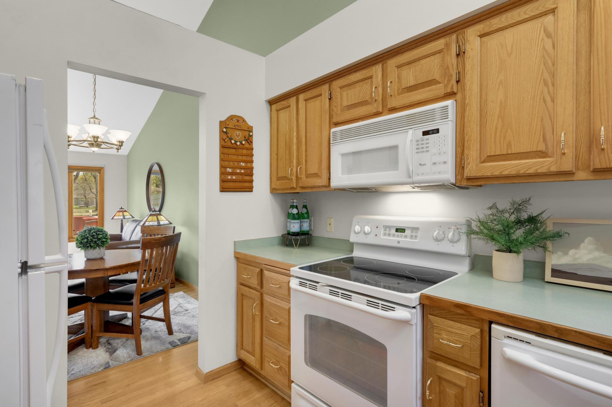 The lovely kitchen is the perfect place to food prep and experiment with new recipes