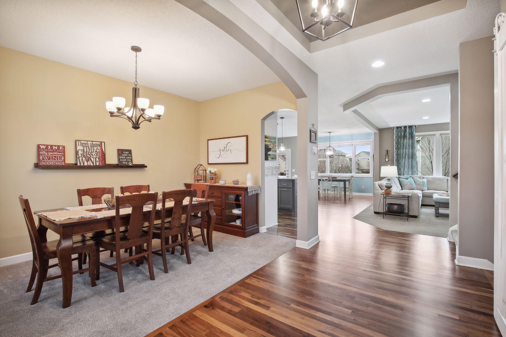 Formal dining room opens to the foyer, living room and kitchen and makes a nicely transitional space.