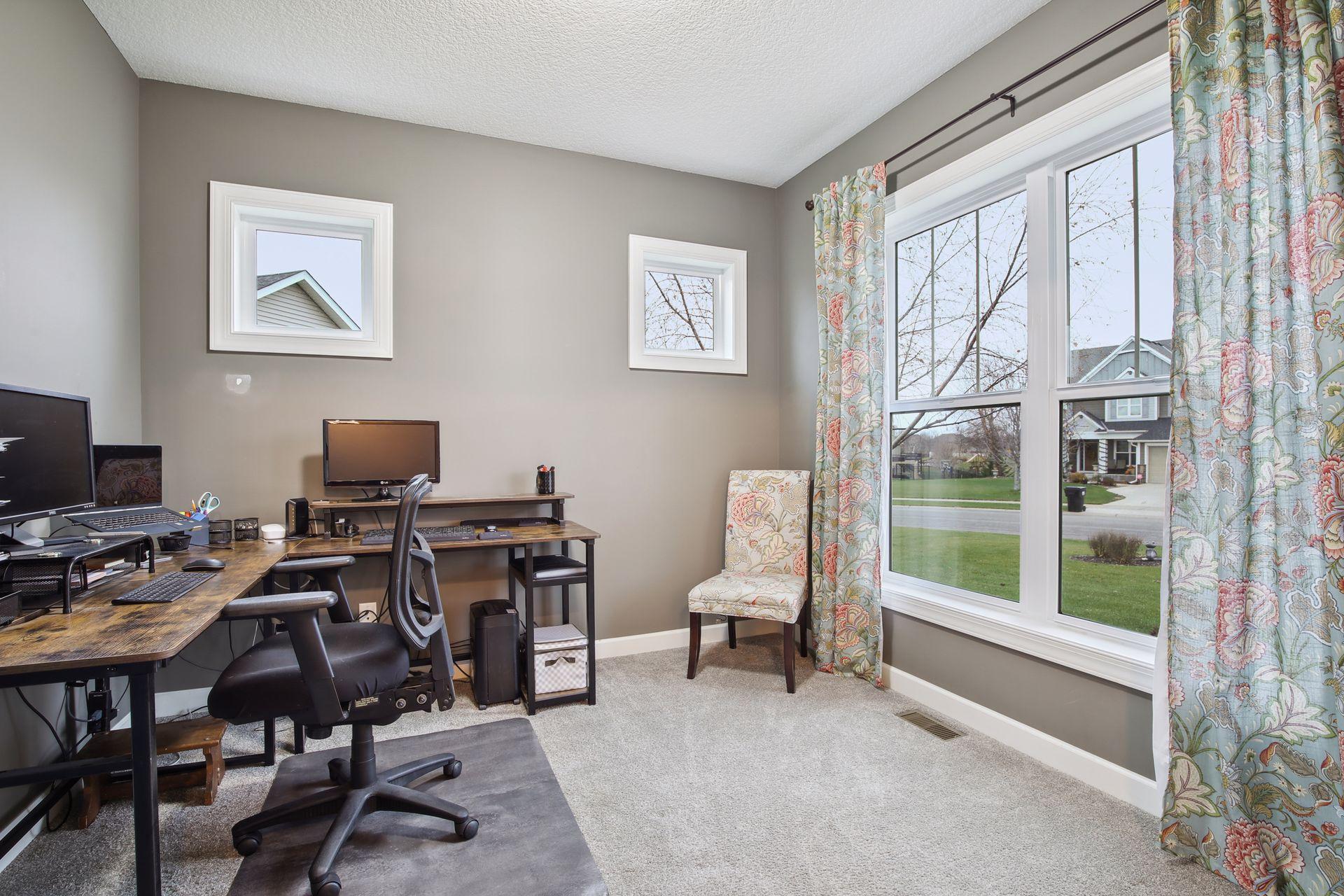 Plenty of natural light in this space.