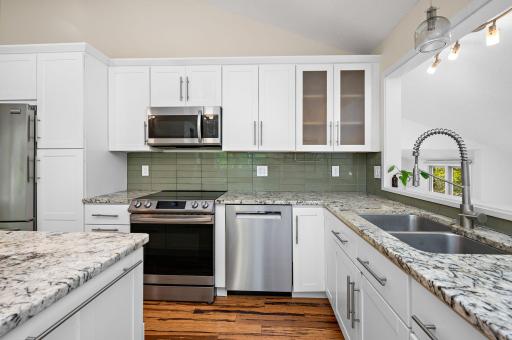 11324 Fetterly Road W, Minnetonka, MN 55305